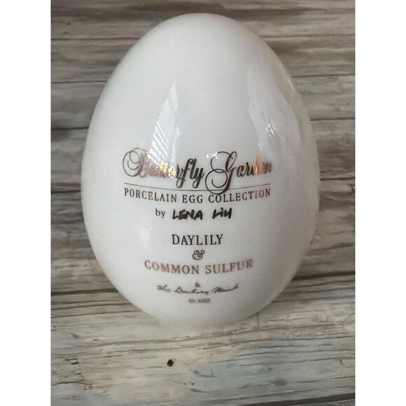 Lena Liu Danbury Mint Butterfly Garden Porcelain Egg Lot of 3 w/Stands 1990s - Picture 10 of 16